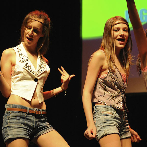 Ados Hip Hop Vincennes sur scène ludodanse